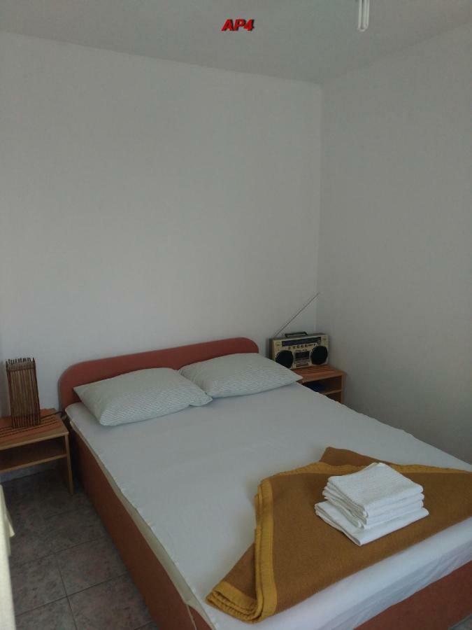 Apartments Sudic 奈维斯 外观 照片